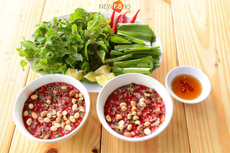 Mơ Ăn Tiết Canh Đánh Con Gì? Là Điềm Lành Hay Dữ? Giải Mã Giấc Mơ 6 Mơ thấy ăn tiết canh là điềm báo gì?